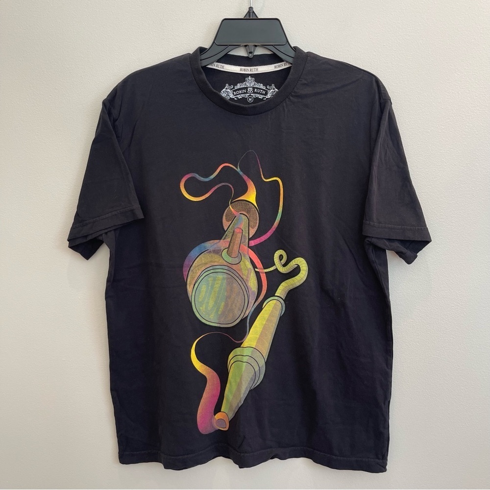 Robi Ruth T-Shirt Black Graphic T-Shirt with Colorful Design
Mens M